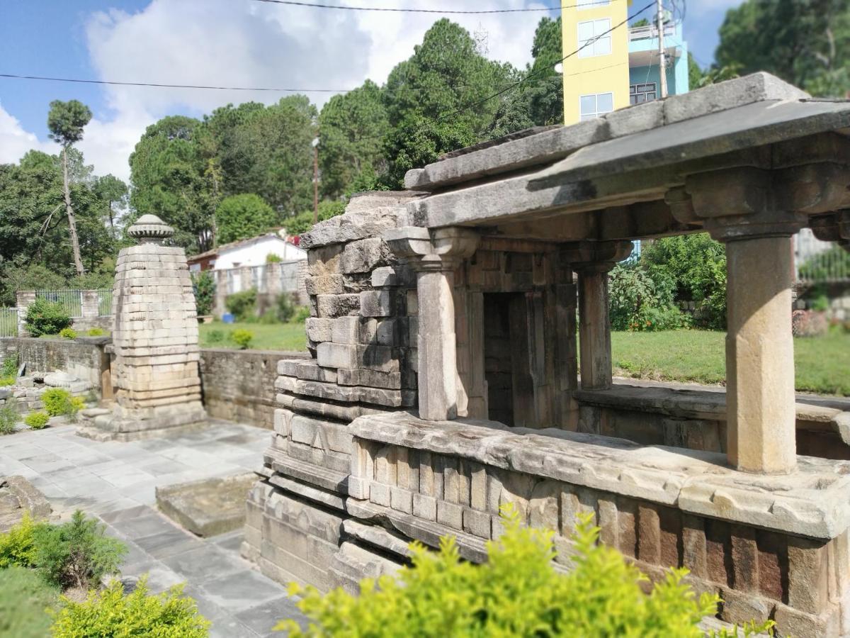 Dwarahat Village Farmstay- Babaji'S Cave Luaran gambar