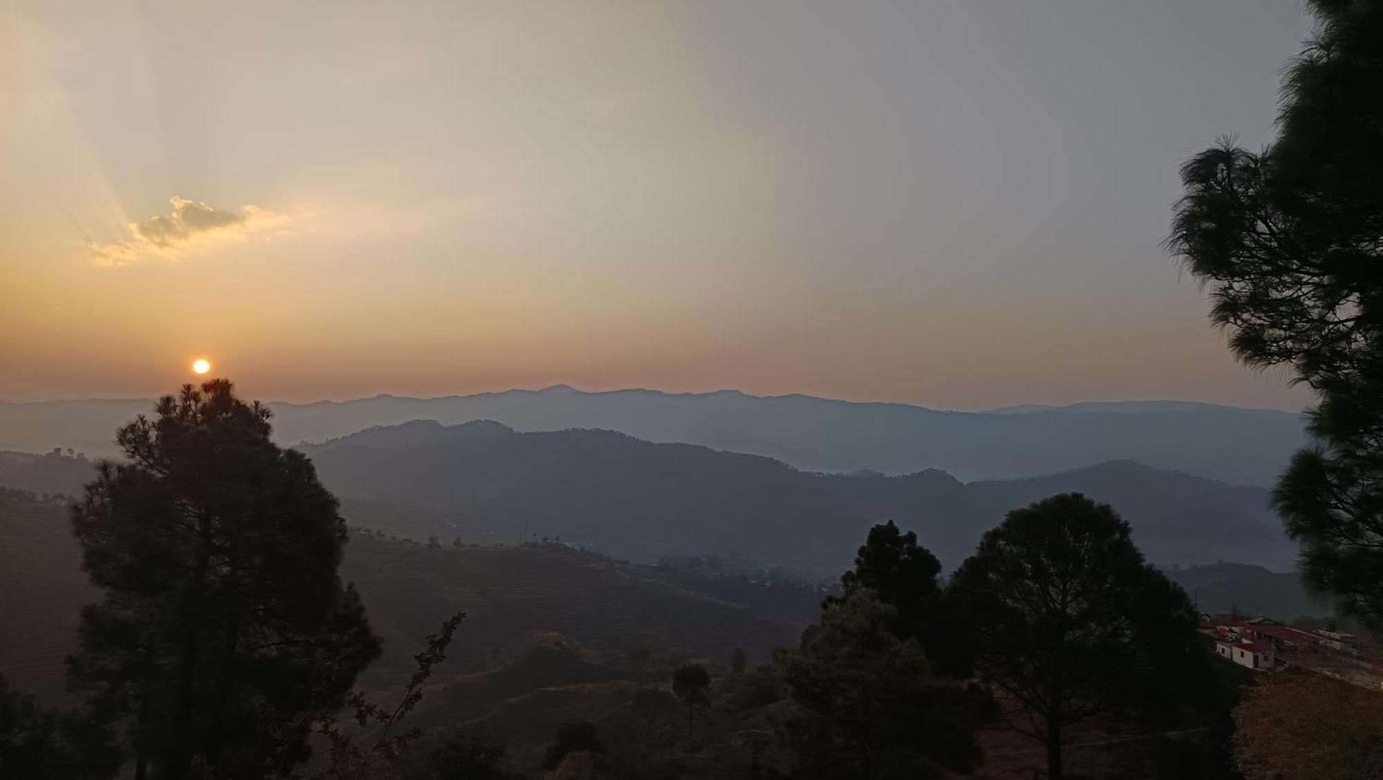 Dwarahat Village Farmstay- Babaji'S Cave Luaran gambar